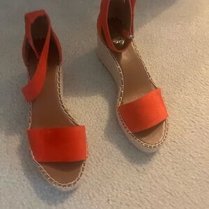NWOT Franco Sarto Womens Clemens Espadrille Red Sandal 10